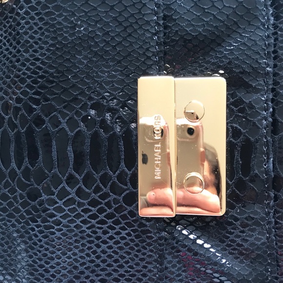 Michael Kors bag - Picture 2 of 3